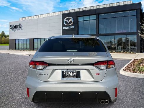 Used 2023 Toyota Corolla SE image 4