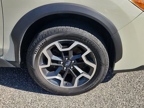 Used 2016 Subaru Crosstrek 2.0i Premium AWD/4WD image 9