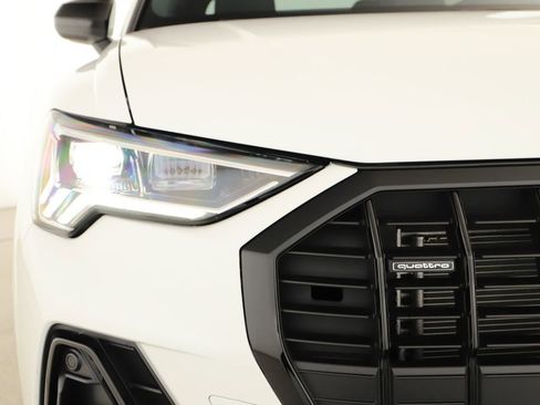 Certified 2025 Audi Q3 2.0T Premium Plus w/ Premium Plus Package AWD/4WD image 43