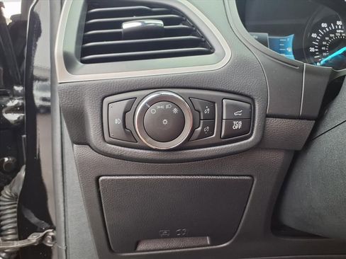 Used 2024 Ford Edge ST-Line image 23