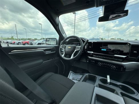 New 2026 Chevrolet Silverado 1500 LT image 15