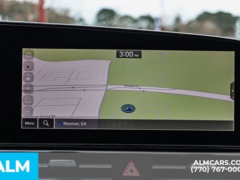 Used 2023 Hyundai Elantra Limited image 37