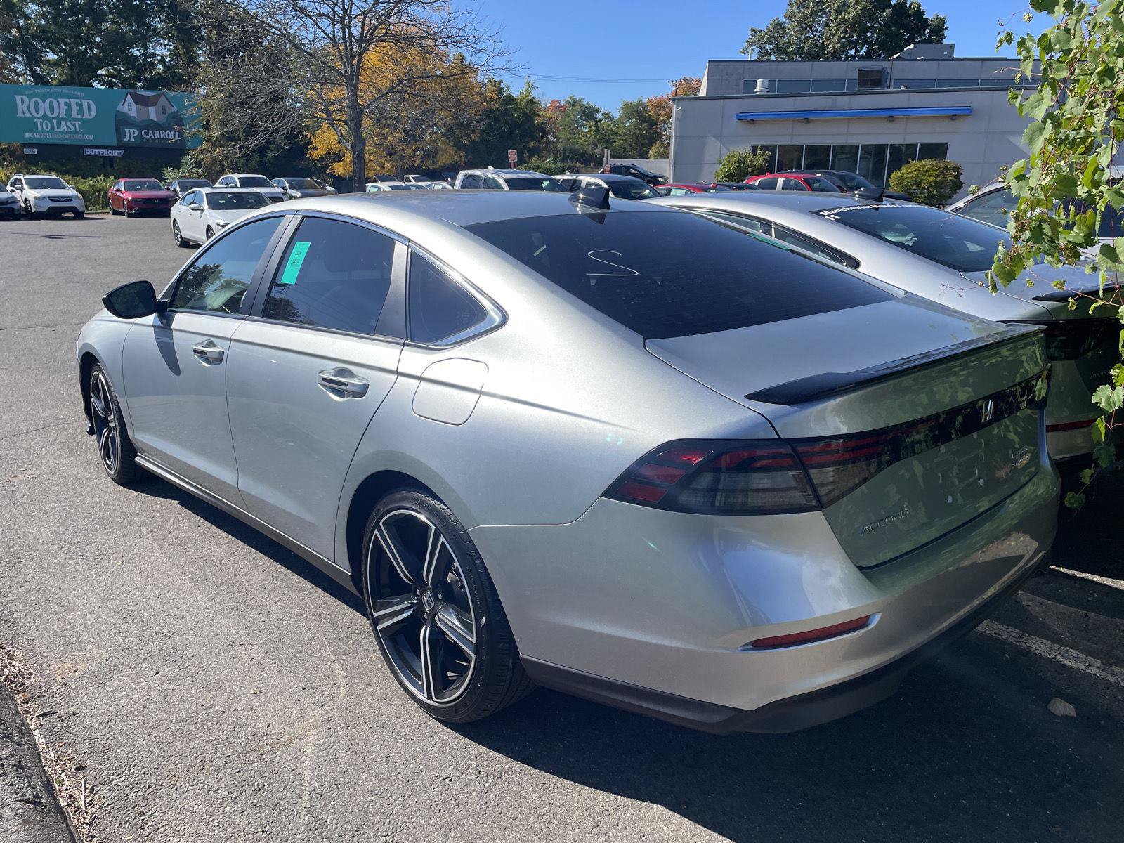 Used 2024 Honda Accord Sport image 3