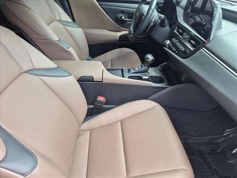 Certified 2025 Lexus ES 350 w/ Premium Package FWD image 20