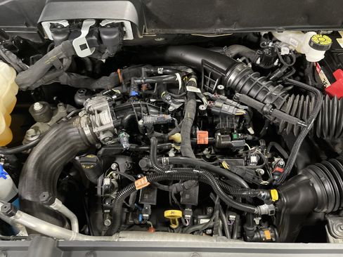 Used 2022 Lincoln Nautilus Reserve image 17