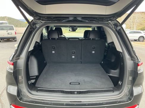 Used 2024 Jeep Grand Cherokee Limited RWD image 20