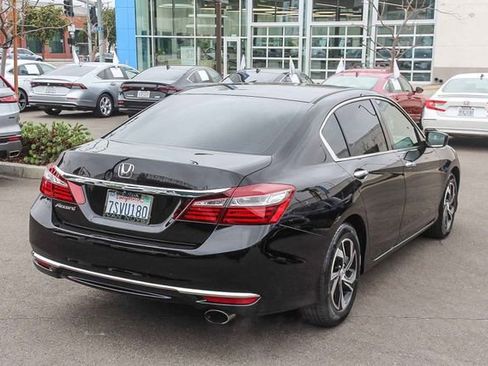 Used 2016 Honda Accord LX image 5