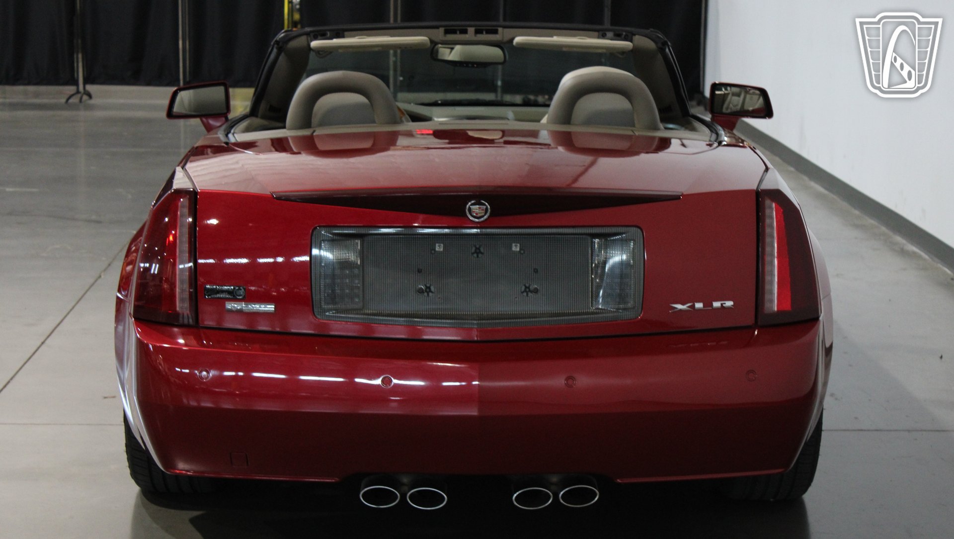Used 2004 Cadillac XLR RWD image 27