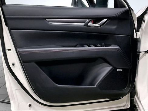 Used 2025 MAZDA CX-5 Carbon Edition image 23