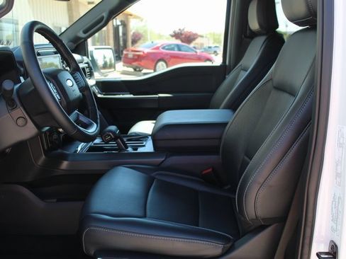 Used 2024 Ford F150 Lariat image 17