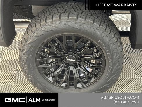 New 2026 GMC Sierra 1500 Elevation w/ Preferred Package AWD/4WD image 19