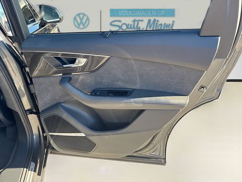 Used 2022 Audi SQ7 Premium Plus image 32