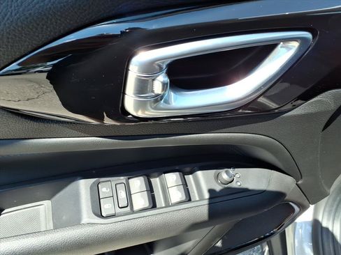 New 2026 Jeep Compass Latitude AWD/4WD image 20