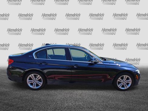 Used 2017 BMW 330e RWD image 11