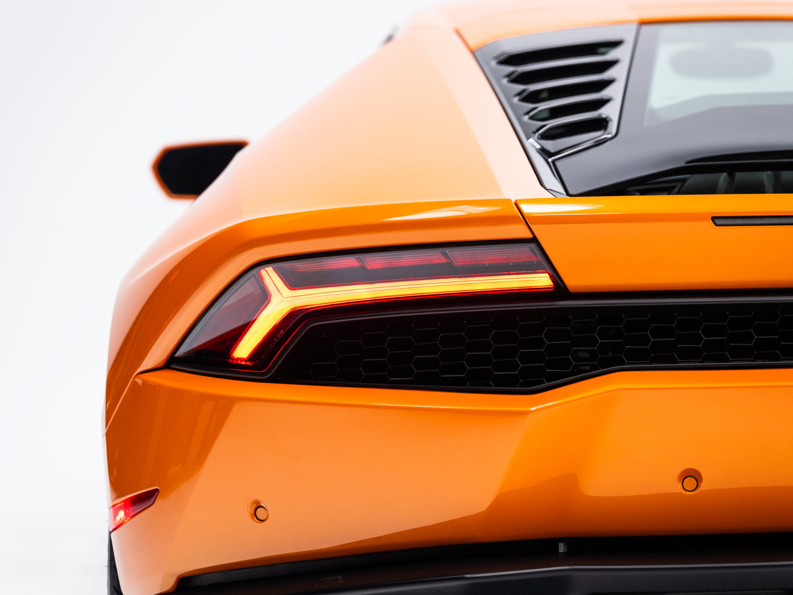 Used 2016 Lamborghini Huracan LP 610-4 AWD/4WD image 23