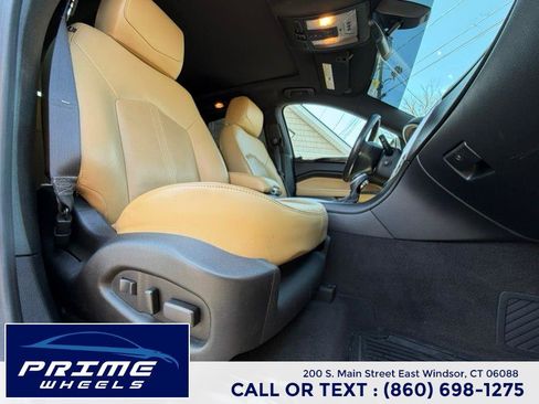 Used 2014 Cadillac SRX Luxury image 18