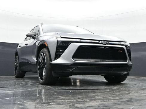 Used 2024 Chevrolet Blazer EV RS AWD/4WD image 38