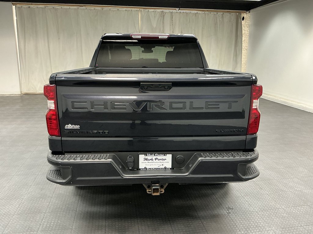 Used 2023 Chevrolet Silverado 1500 Custom w/ LPO, Dark Essentials Package AWD/4WD image 4