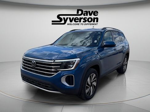 Used 2026 Volkswagen Atlas SE AWD/4WD image 1