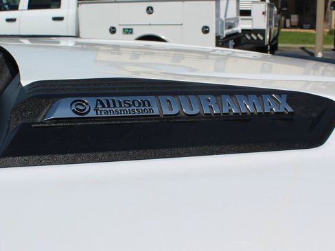 Used 2024 Chevrolet Silverado 2500 W/T w/ WT/CX Safety Package AWD/4WD image 44