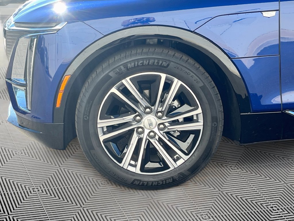 Certified 2024 Cadillac Lyriq Tech AWD/4WD image 11