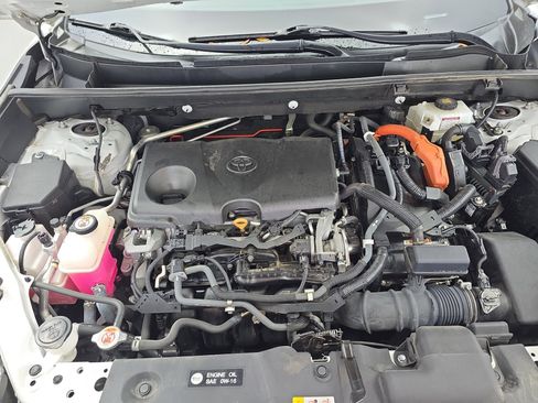 Used 2019 Toyota RAV4 XLE image 27