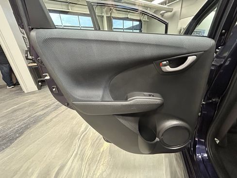 Used 2009 Honda Fit Sport image 40