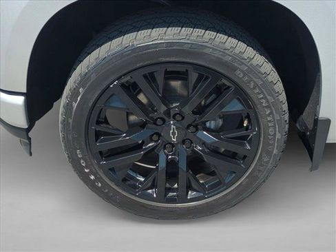 Used 2020 Chevrolet Silverado 1500 RST w/ Rally Edition RWD image 23