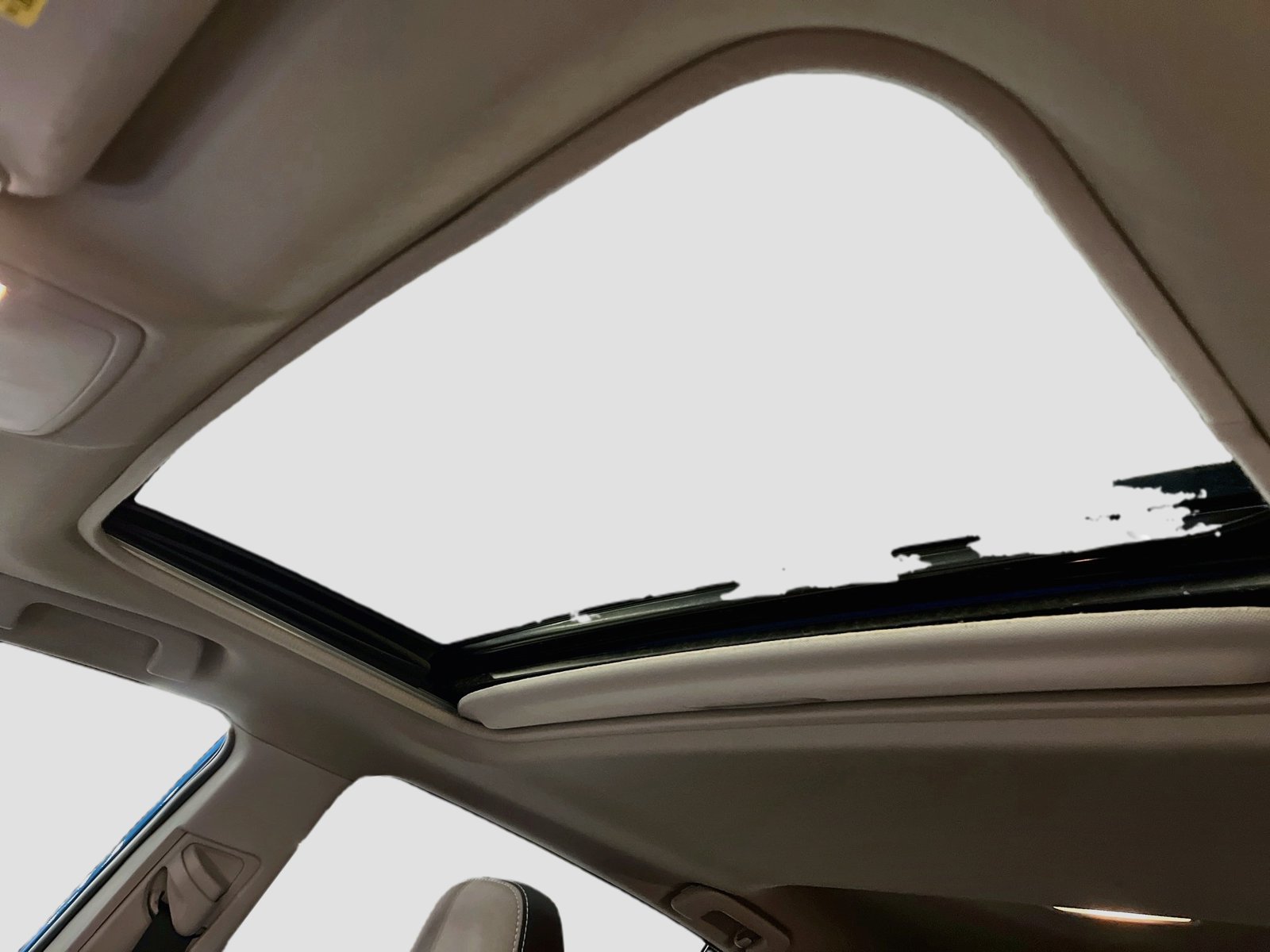 Used 2017 Toyota RAV4 XLE FWD image 21