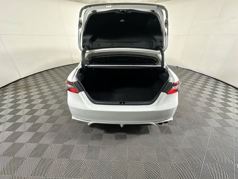 Used 2023 Toyota Camry SE w/ Convenience Package FWD image 31