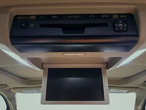 Used 2012 Toyota Sequoia Limited image 24