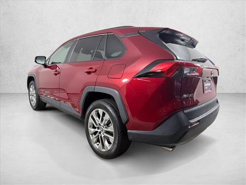 Used 2023 Toyota RAV4 XLE Premium FWD image 6