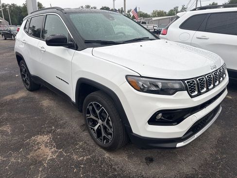 Certified 2024 Jeep Compass Limited image 1