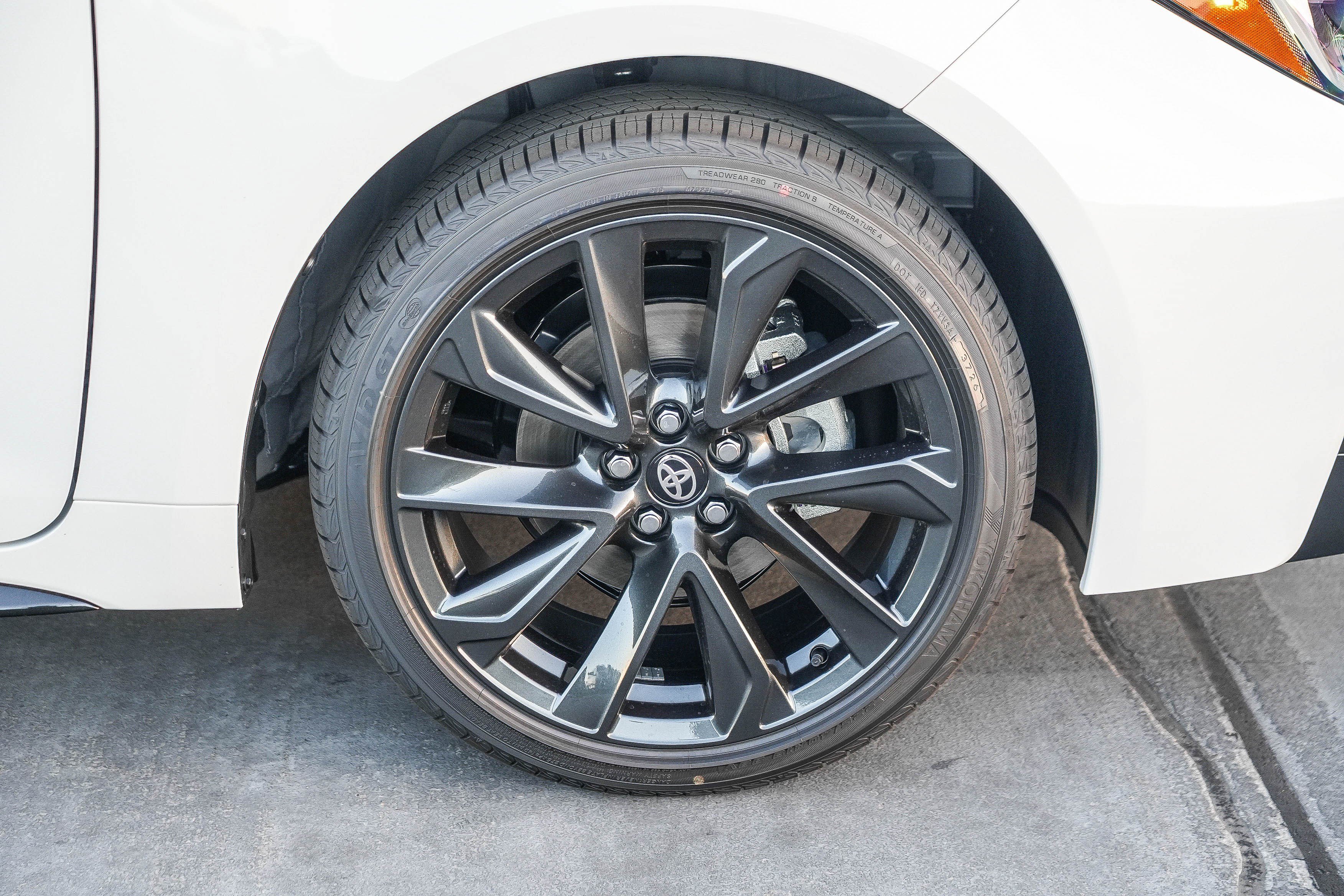 New 2027 Toyota Corolla SE FWD image 12
