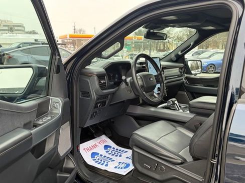 Used 2024 Ford F150 Lightning Lariat image 15