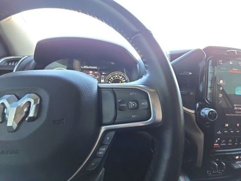 Used 2024 RAM 2500 Laramie AWD/4WD image 12