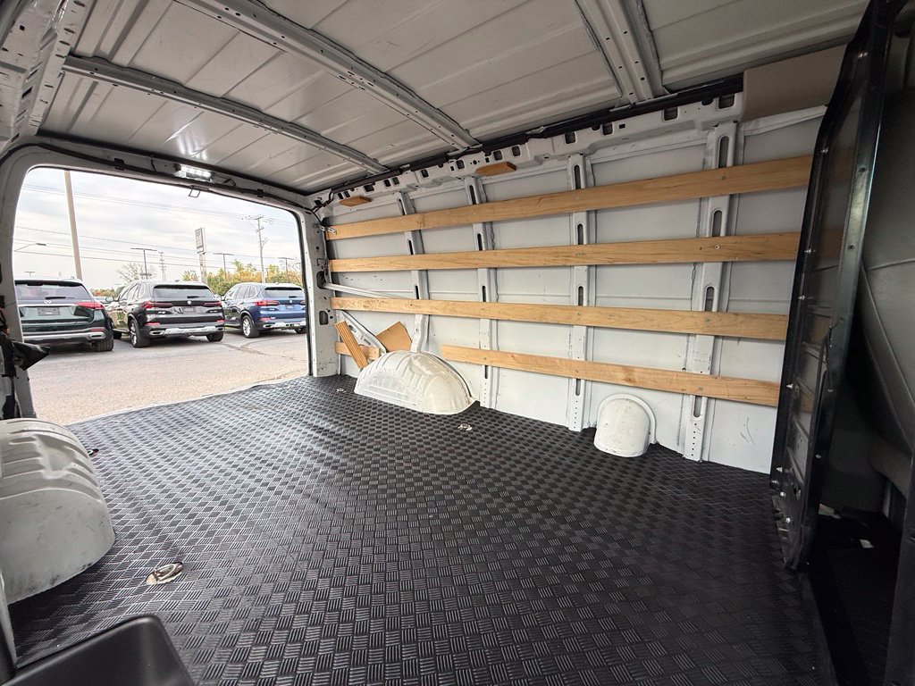 Used 2019 GMC Savana 2500 w/ Driver Convenience Package RWD image 26
