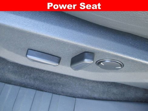 Used 2025 Ford F150 Lariat w/ Equipment Group 501A Mid AWD/4WD image 28