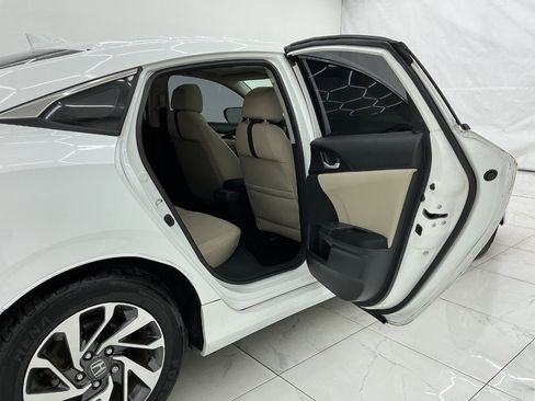 Used 2017 Honda Civic EX image 23