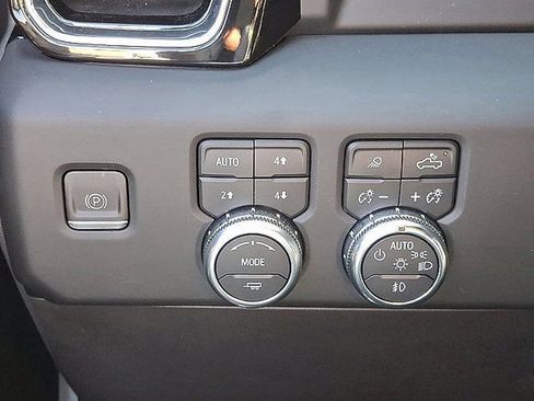 Certified 2023 GMC Sierra 1500 Denali image 26