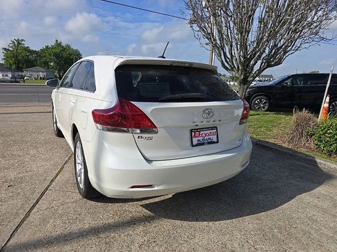 Used 2015 Toyota Venza LE FWD image 18