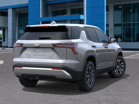 New 2026 Chevrolet Equinox LT w/ Convenience Package II image 4