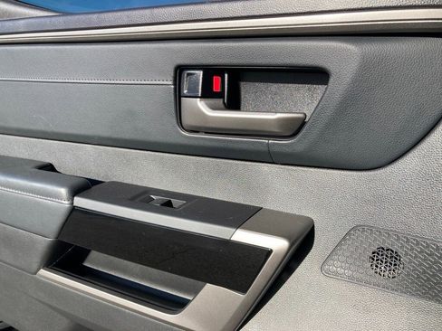 Used 2024 Toyota Tundra Limited image 11