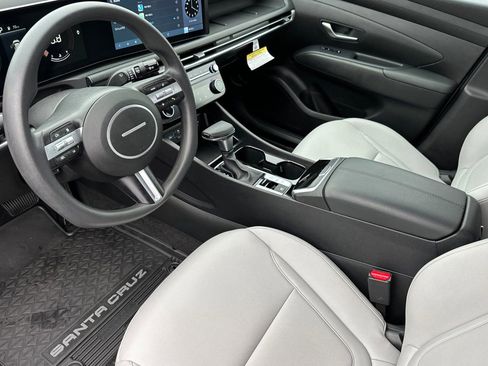 New 2025 Hyundai Santa Cruz SEL AWD/4WD image 9