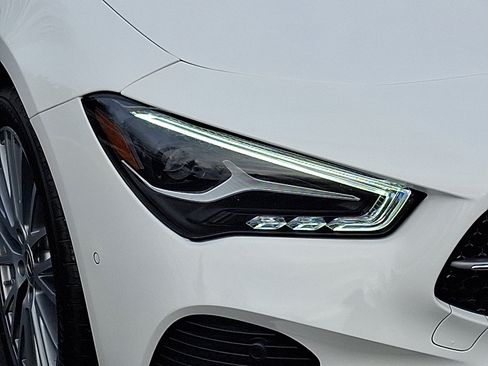 Certified 2025 Mercedes-Benz CLA 250 4MATIC image 9