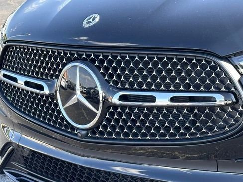 New 2026 Mercedes-Benz GLC 300 4MATIC image 3