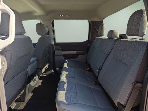 Used 2024 Ford F150 XLT image 10