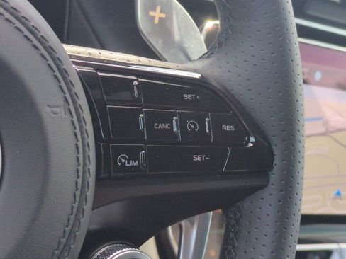 New 2025 Maserati Grecale GT image 24