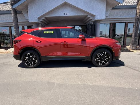 Used 2023 Chevrolet Blazer RS w/ Driver Confidence II Package FWD image 5