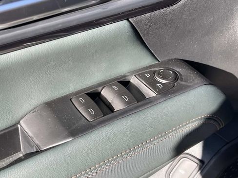 New 2026 GMC Terrain AT4 w/ Convenience Package III image 15